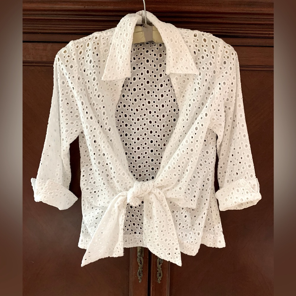 Mishca White Eyelet Tie Front Blouse Size M
